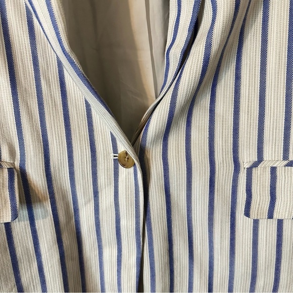 Banana Republic Blue and White Striped Blazer - Picture 5 of 12